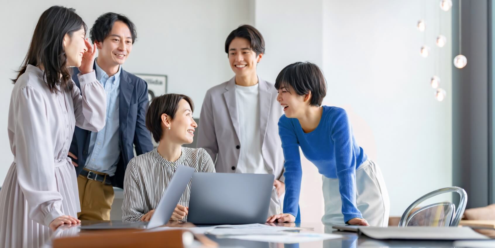広告運用代行のお悩みはAdMarketへ