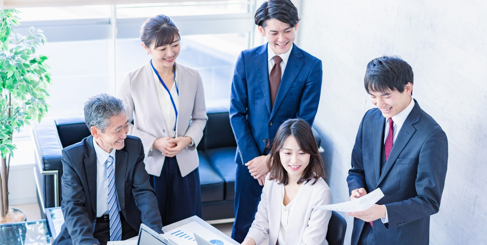 広告運用代行のお悩みはAdMarketへ